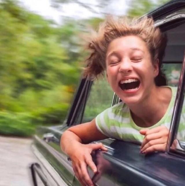 女御/风格/人都有各自的耿耿于怀，微信头像，女御/风格/人都有各自的耿耿于怀（优质欧美女头像）