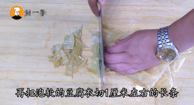 鸡蛋汤的汤怎么做，鸡蛋汤怎么做（煮出来的汤营养丰富）