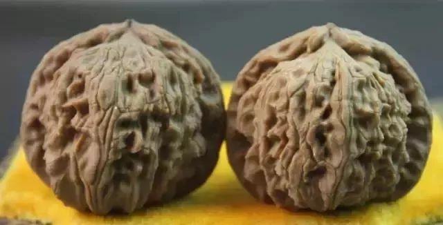 文玩核桃狮子头36万，赌核桃（文玩核桃狮子头大全）