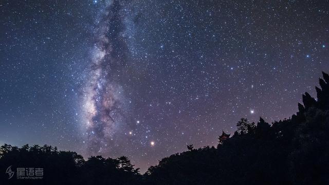 张家界的西边是哪里，张家界另一半的美——天外奇石坠人间