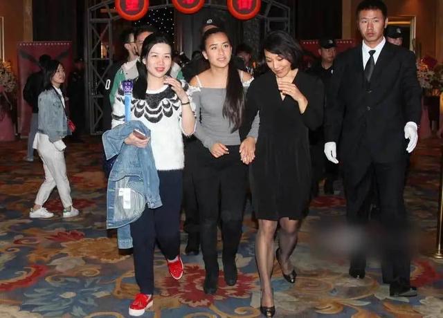 言情小说排行榜2013前十名，2013年小说排行榜言情（80年代父辈迷恋的“挂历女神”）