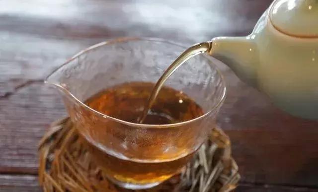 正山小种属于哪类红茶，正山小种属于哪种茶（正山小种、滇红、祁红）