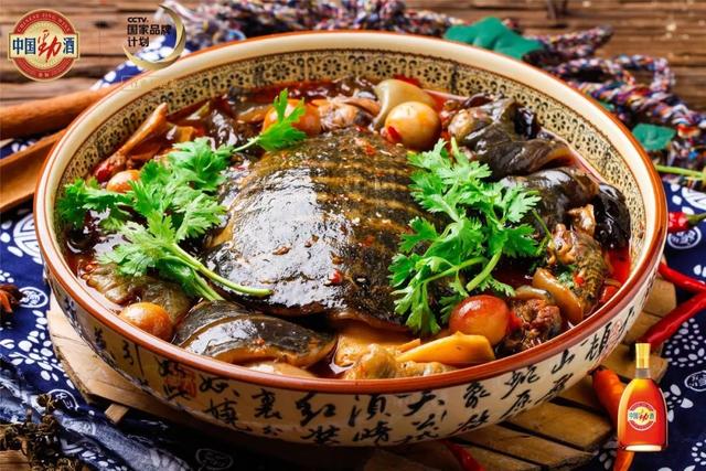 新鲜槟榔怎么吃，新鲜槟榔怎么吃好吃（jio颗槟榔直个飘”阿华大虾来收味）