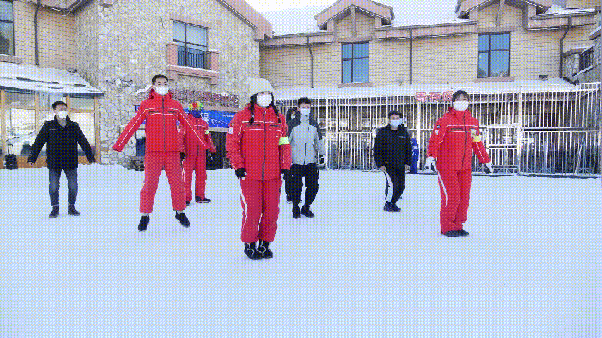 长白山旅游最佳时间，去长白山什么时候最佳（11月20日来滑雪就对了）