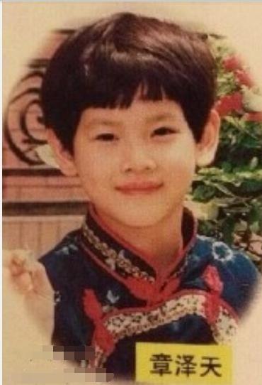 奶茶妹妹章泽天，奶茶妹妹章泽天近照曝光（“奶茶妹妹”章泽天的上位史）