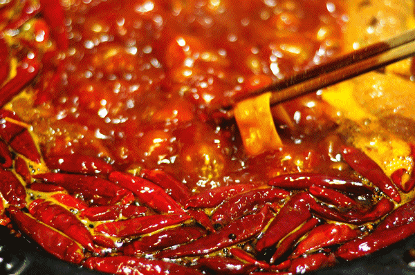 中国最美景观大道是从哪儿到哪儿，中国最美景观大道318国道从哪儿到哪儿（带你走进“中国人的景观大道”）