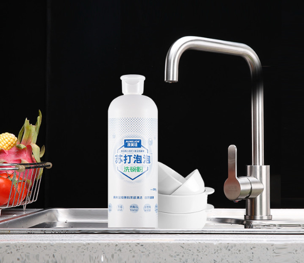 厨房里去油渍巧用小苏打，去油渍小妙招厨房小苏打（1瓶能洗11400个碗）