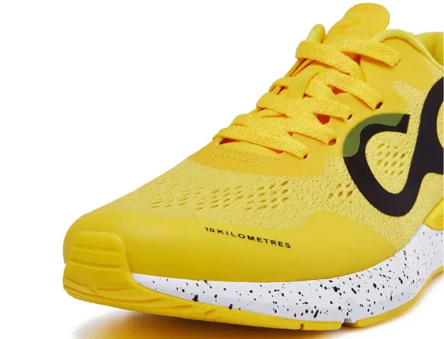 耐克运动鞋价格，耐克鞋一般多少钱（同款材质、高颜值的运动鞋）