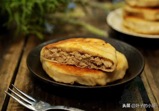 肉餅怎麼做又軟又好吃,蒸肉餅怎麼做又嫩又好吃竅門(餡兒多汁好吃)