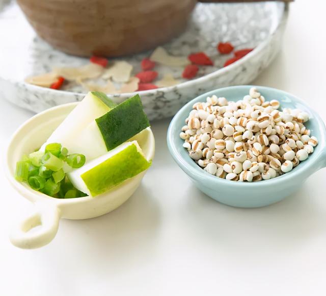 砂仁的功效与作用，砂仁的功效与作用图片（阳春砂仁，煲一碗汤，化湿健脾）