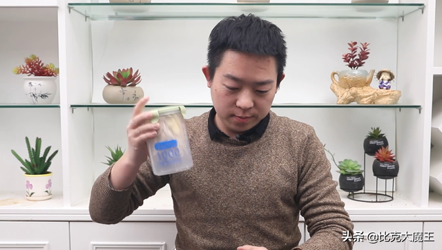 剥大蒜头最快方法，剥大蒜还有简单技巧