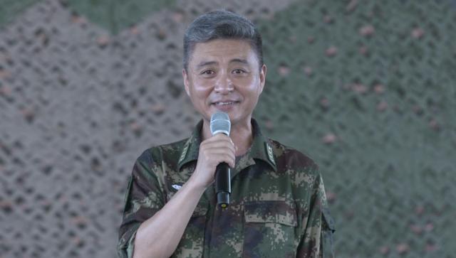 相声演员周炜说了什么话引争议，周炜46岁再惹争议