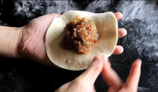 小笼包的做法和配方，小笼包的做法和配方视频教程