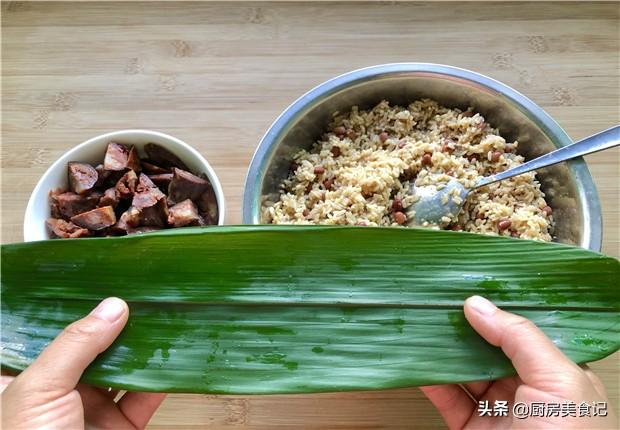 最简单的粽子怎么包的教程，2种包粽子最简单方法