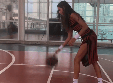 人鱼线是哪里，人鱼线在哪（年龄从来不是借口）