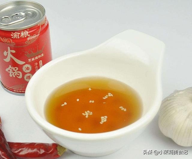 麻油是花椒油还是藤椒油，麻油是什么油（麻油是同一种油吗）