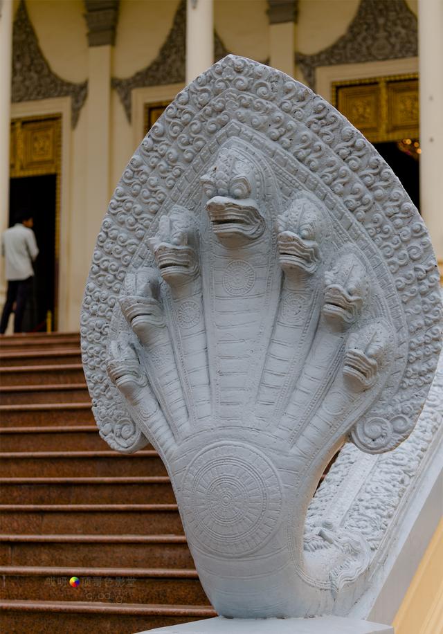 海浪花帽子编织视频，海浪花帽子编织方法详细教程（柬埔寨王宫的守护神是七头那伽）