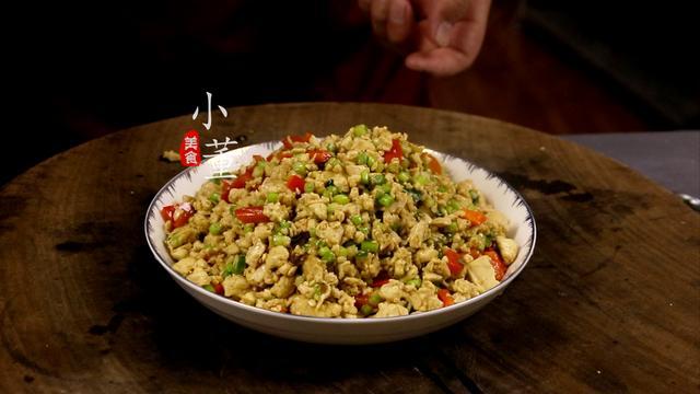 豆腐炒什么好吃，豆腐怎么炒才好吃好看（拿肉都不换）