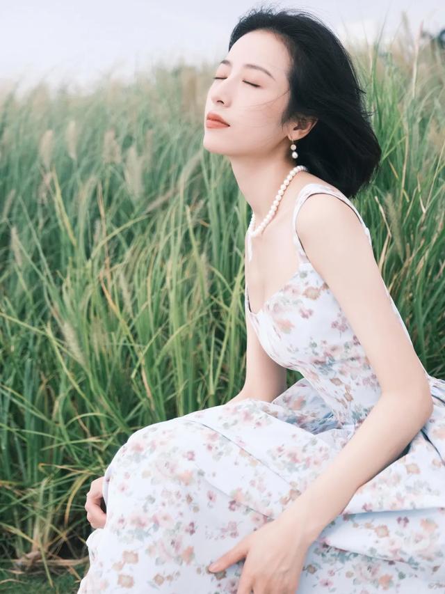 穿裙子是不是一定要穿安全裤,穿裙子要不要穿安全裤(裙子里面别穿“安全裤”了) 穿裙子是不是一定要穿安全裤,穿裙子要不要穿安全裤(裙子里面别穿“安全裤”了)