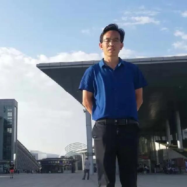 青春中国 朗诵，青春中国朗诵稿范文（原创诗朗诵：青春中国）