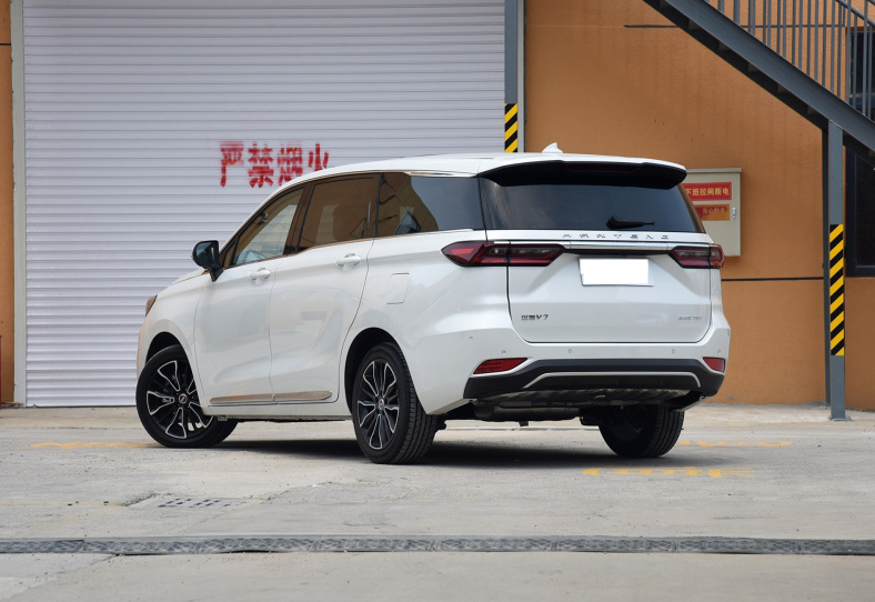 车标是马的是什么车(车标是马的跑车)