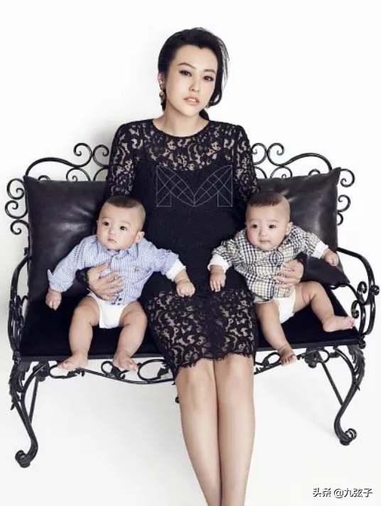 郝蕾给邓超颁奖是什么节目，郝蕾给邓超颁奖视频回放（禁片背后的女人郝蕾）