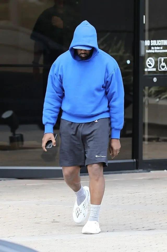 椰子鞋配什么裤子好看男，椰子鞋搭配什么裤子穿（侃爷的椰子鞋你很喜欢）