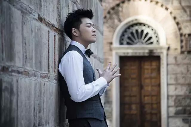 薛汀哲钢琴能排第几，中国十大钢琴家排名是怎样的（薛汀哲钢琴独奏绵阳音乐会）