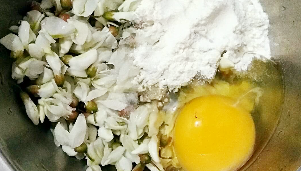 图片[3]-槐花的2种保存方法 让你一年四季有槐花吃-起舞食谱网