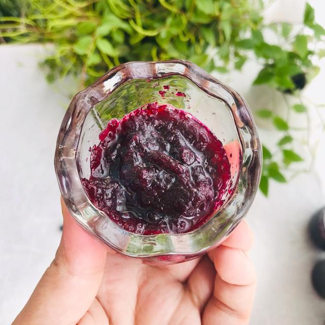 蓝莓果酱怎么做，蓝莓酱怎么做好吃（没有添加更健康）