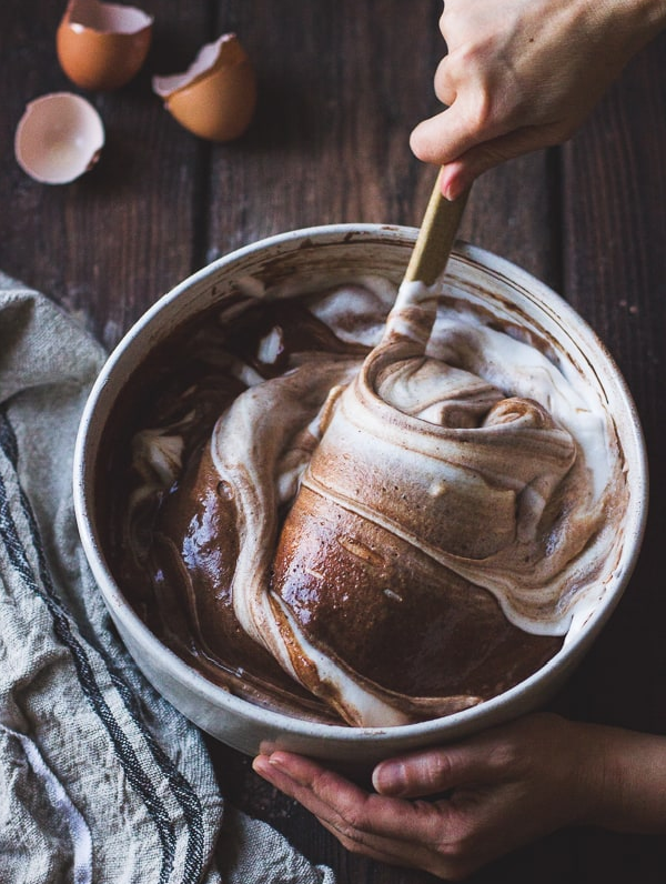 可可粉是什么，美味好搭档，烘焙里的可可粉（碱化可可粉是什么）