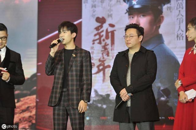 易烊千玺谈拼搏经历，易烊千玺：你看到的年少成名