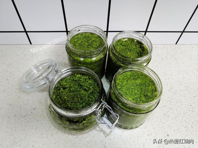 韭菜花酱怎么吃，韭菜花的做法 自制韭菜花酱（每年我都要用它做几瓶酱）