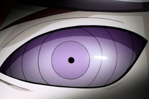 紫色轮回眼的代表人物,就是宇智波斑与宇智波佐助.
