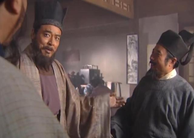 火并王伦里的火并是什么意思，杀王伦不是火并而是背叛
