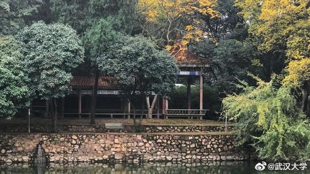 燔怎么读，鏊怎么读什么意思（我想把一整个秋天送给你）