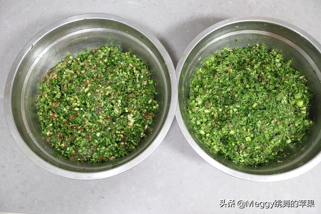 饺子的包法：花边饺子包法，饺子的包法（我家吃饺子一锅俩馅）