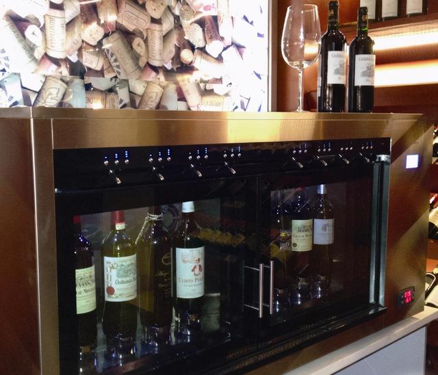 葡萄酒的保质期一般是多少年，红酒的保质期一般是多少年（红酒的保质期只有10年）