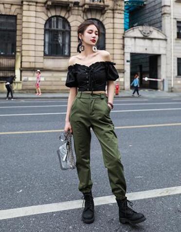 男生穿什么类型的裤子好看，男生应该穿什么裤子好看（除了牛仔裤还有这五种裤子）