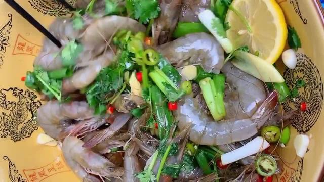 生呛虾会不会有寄生虫（原汁原味香辣扑鼻）