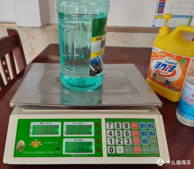 玻璃水的配制方法，玻璃水配方（老司机教你自制防冻玻璃水）