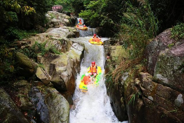 云浮天露山风景区好玩吗，广州出发自驾2h