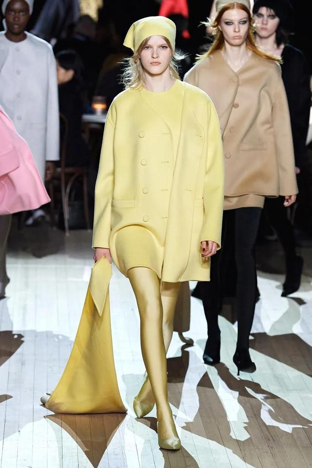 黄奶油是什么，安佳奶油是什么奶油（温温柔柔的奶油黄）