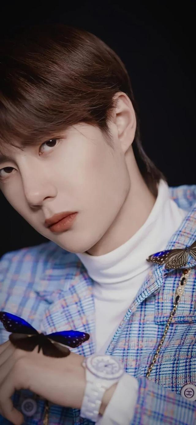 超好看的高清壁纸，超好看的高清壁纸 动漫女生（绝对让你爱不释手图片）