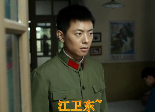 父母爱情中卫国牺牲了，父母爱情江卫国为什么死了（父母爱情中几个细思极恐的情节）