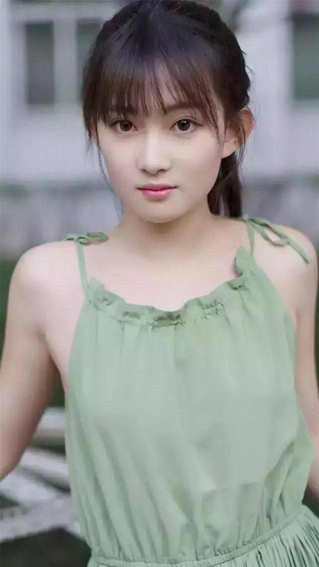 康定情歌歌词，MP3歌曲字幕-《康定情歌》——龙飘飘