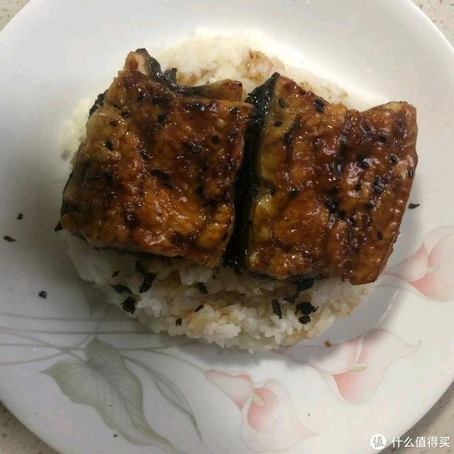 鳗鱼饭酱汁配方，日式鳗鱼饭的做法（让人垂涎三尺的鳗鱼饭）