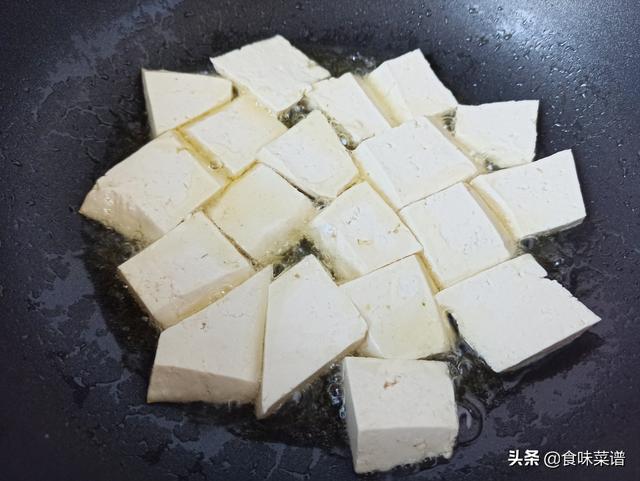 豆腐配什么菜好吃，豆腐和其他菜搭配做法（教你5种不同做法）