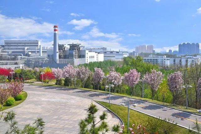 世界第一大钢铁厂，世界上第一个钢铁厂在那个国家（正式打败安赛乐米塔尔）