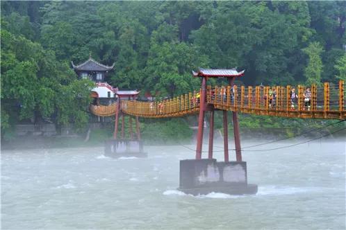 四川旅游的景点，四川旅游的景点推荐（四川十大旅游景点）